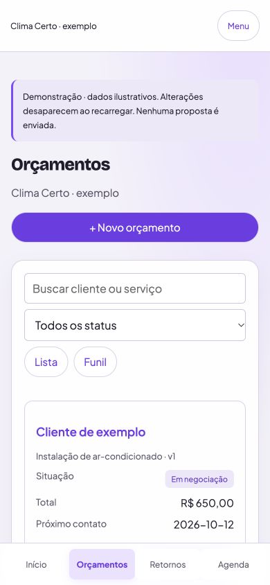 Tela real da demonstração do OrçaVolta, com dados ilustrativos